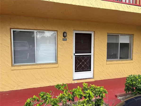400 El Camino Dr APT 114, Winter Haven, FL 33884