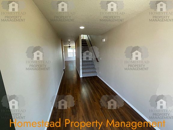 2nd image of 1449-1451 Northgate Dr