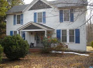 342 Morgans Hill Rd, Arvonia, VA 23004