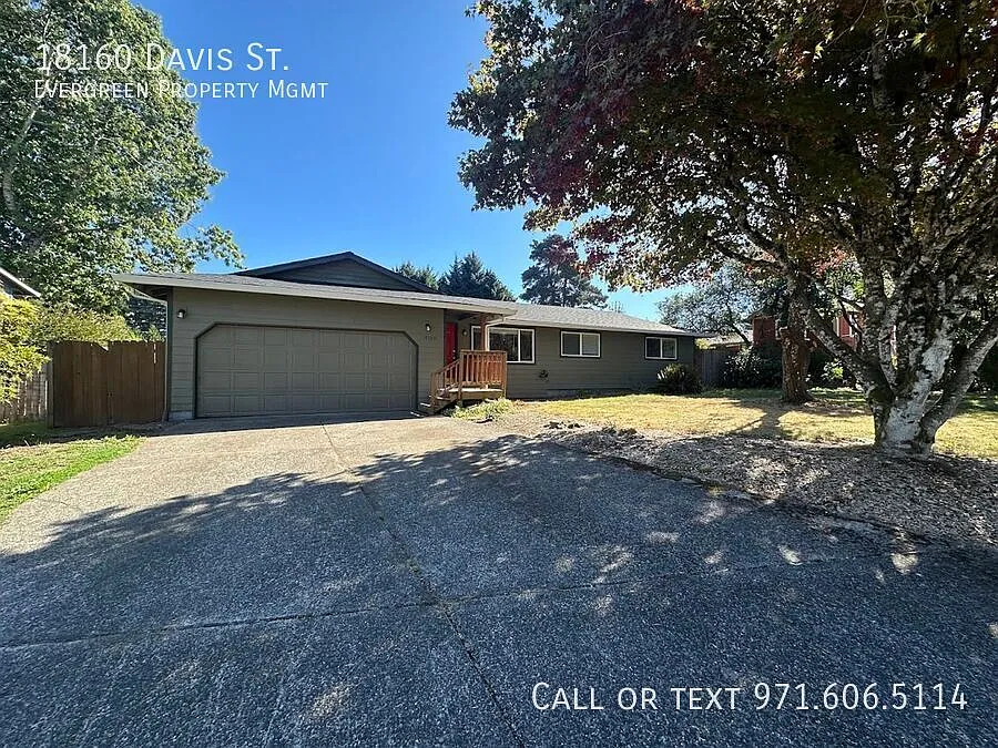18160 Davis St photo 1