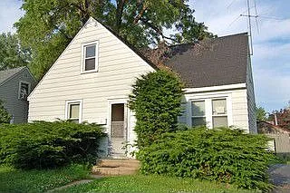 1317 Pine Grove Ave photo 1