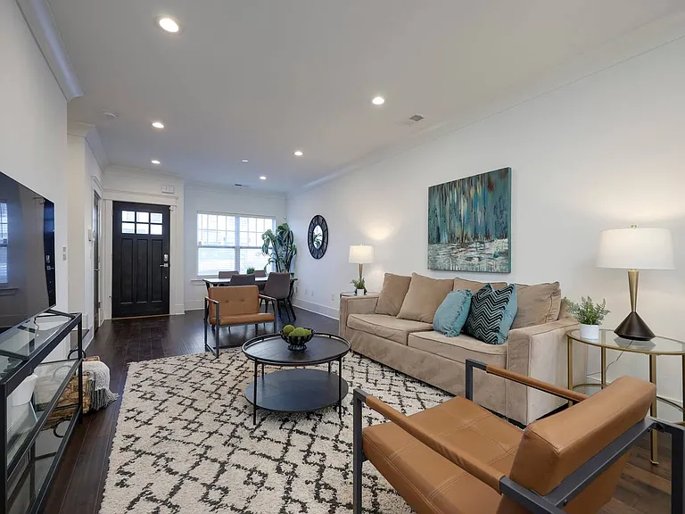 6511 Robertson Ave #13 — Photo 3