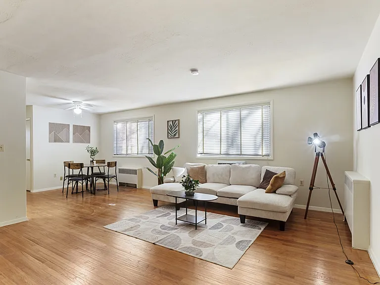 4030 Livingston Rd SE #101 — Photo 4