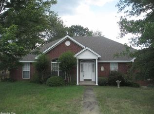 327 N Sawmill Rd, Searcy, AR 72143