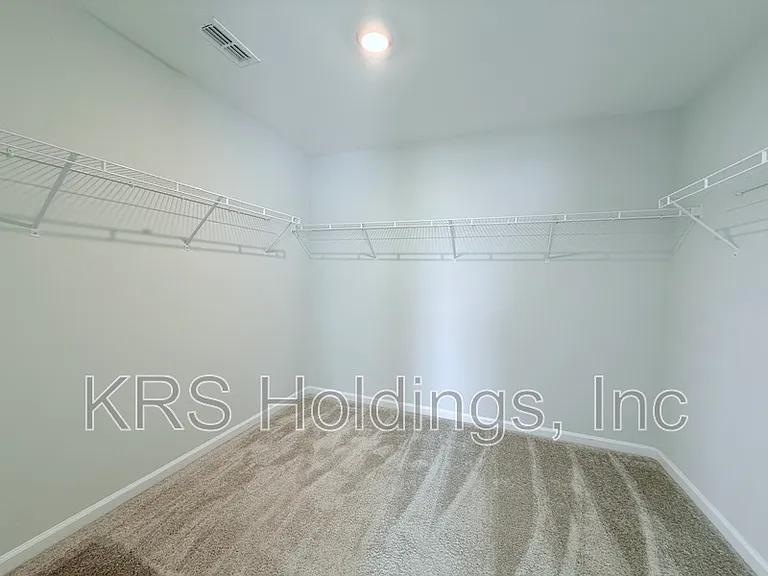 820 Silo Park Dr — Photo 15