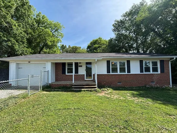 2682 Chattanooga Rd, Rocky Face, GA 30740
