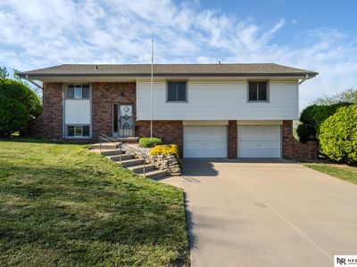 1010 Grenoble Dr, Bellevue, NE, 68123