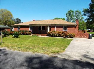 204 Overcash Ave, Kannapolis, NC 28081