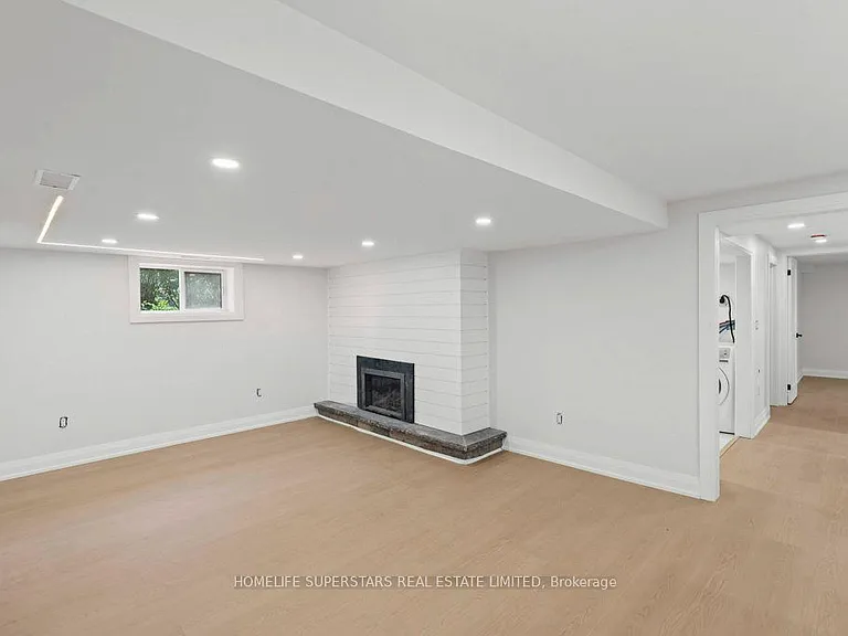 855 Garth St #LOWER — Photo 6