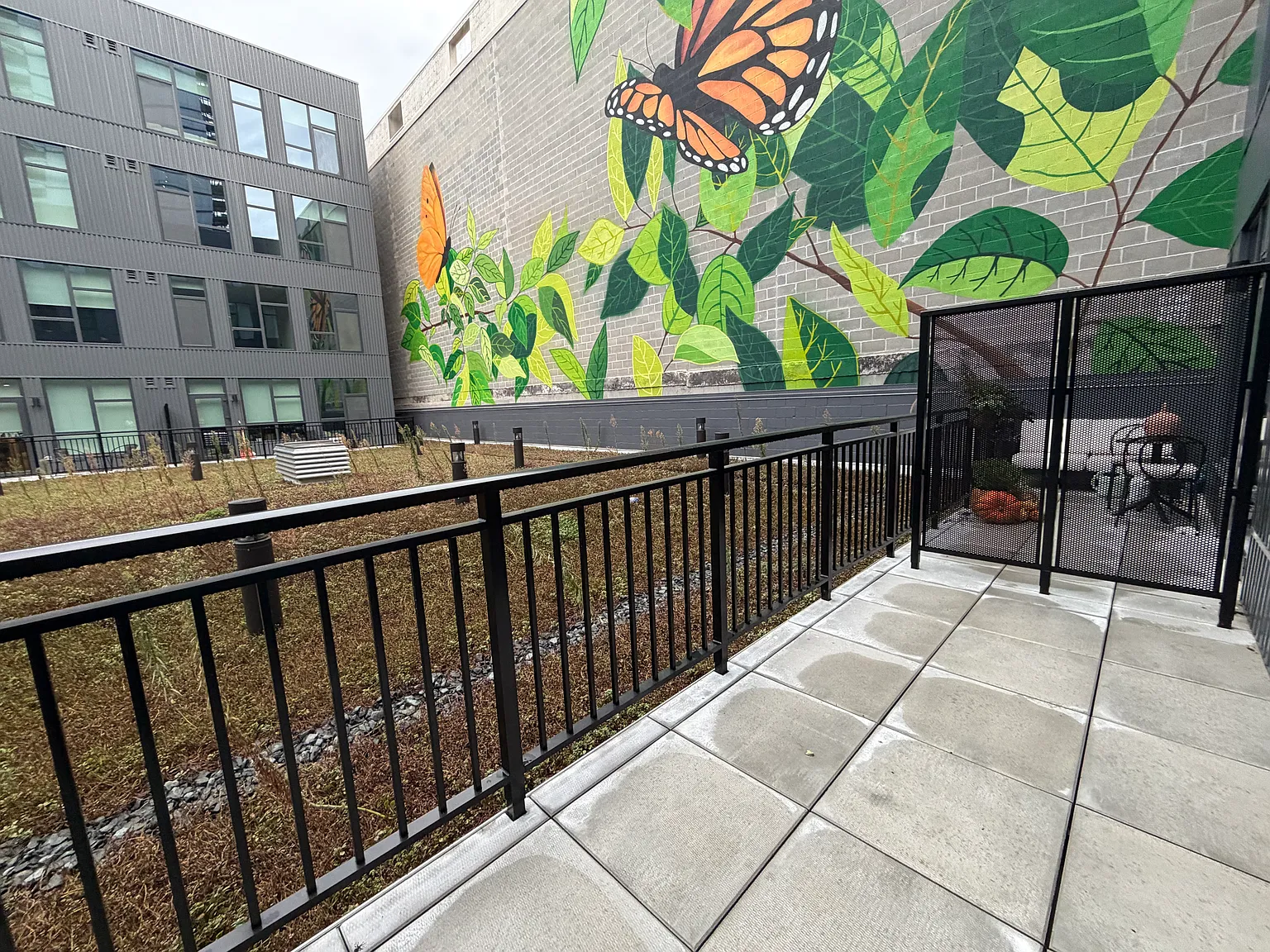 1 bed, $2,104 — Photo 1