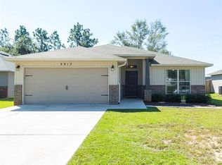 5913 Fairlands Rd, Milton, FL 32583