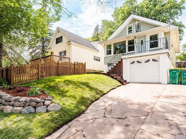 705 E 12th St, Duluth, MN 55805