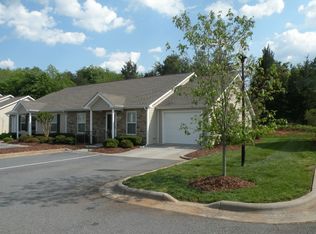 2889 Hyde Place Cir, Winston Salem, NC 27103