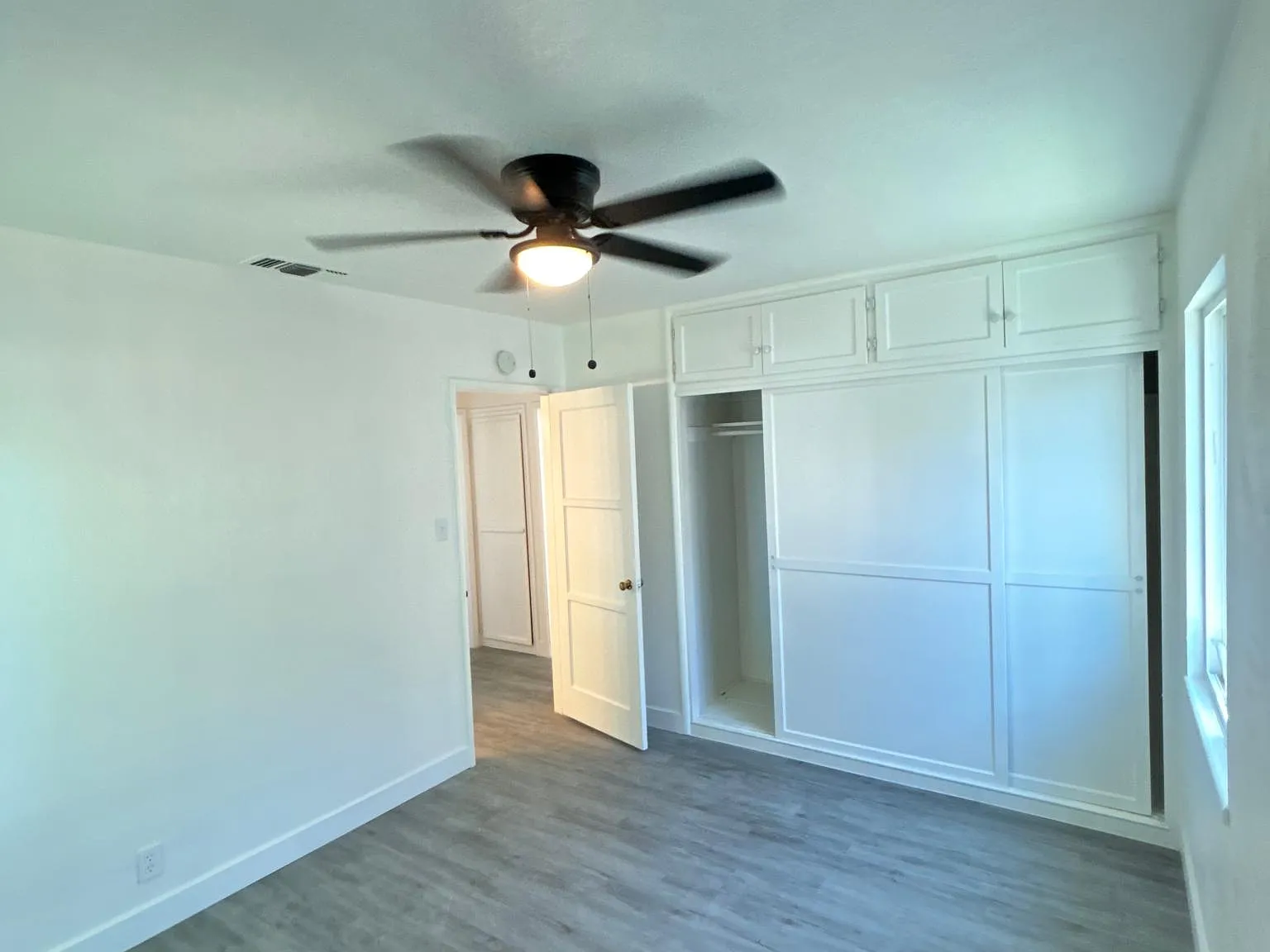10404 Mountain View Ave — Photo 4