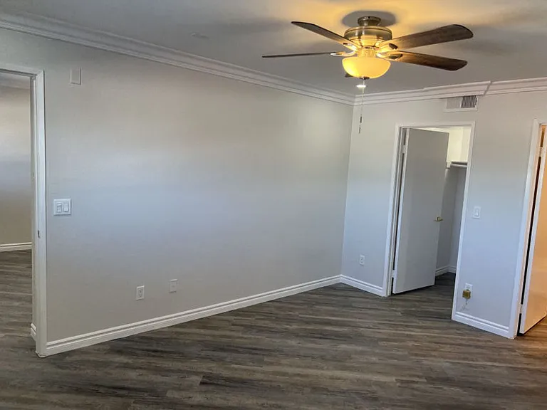 Acre Heights Apartments — Photo 30