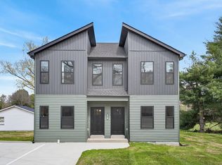 305 Pollard Rd, Clarksville, TN 37042