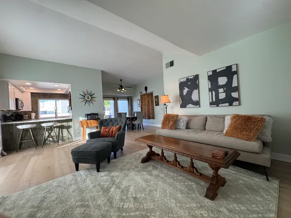 1610 Tam O Shanter Plz, Palm Springs, CA 92264