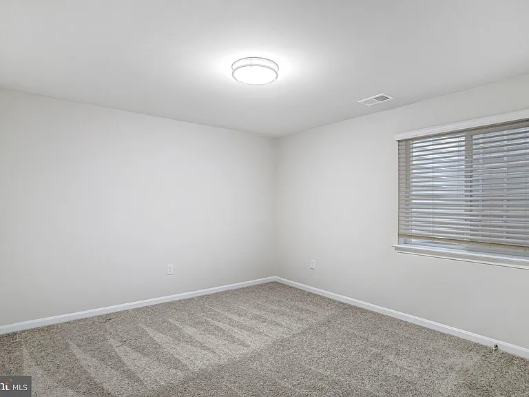 404 Constellation Ln — Photo 19
