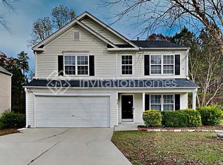 216 Pebblestone Dr, Durham, NC 27703
