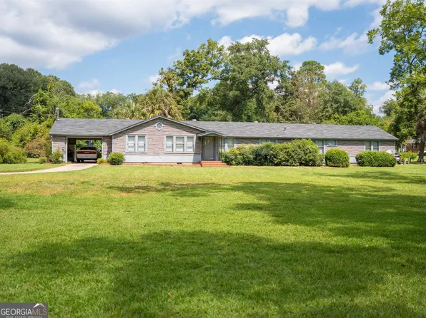 703 Adderton St, Americus, GA 31719