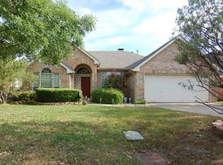 6925 Windwood Trl, Fort Worth, TX 76132