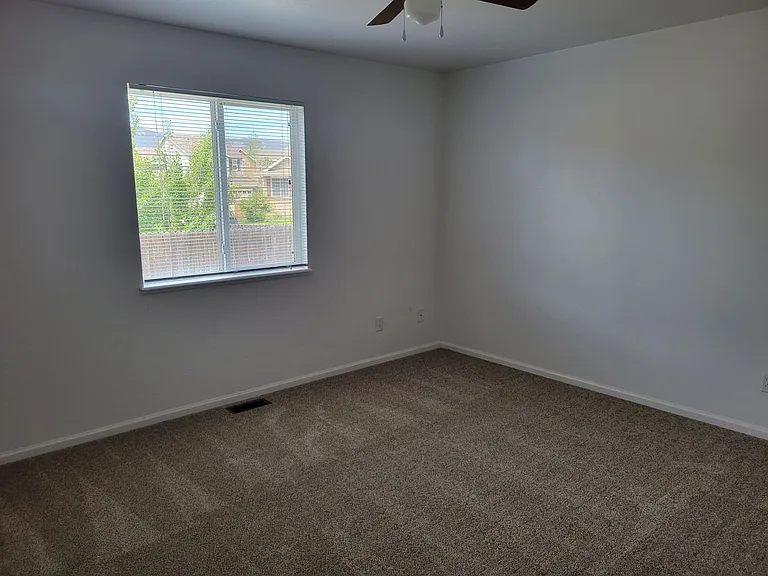 14392 Woodrock Path — Photo 11