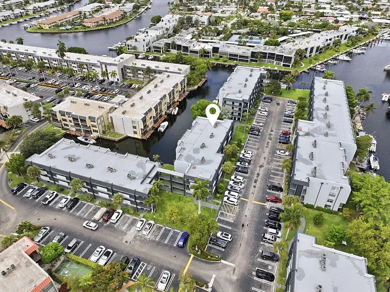 777 S Federal Hwy #104-L — Photo 11