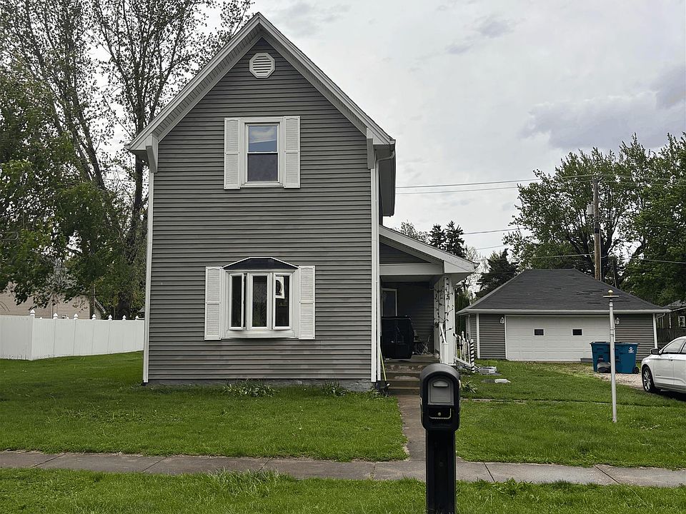 1st image of 414 W Washington St