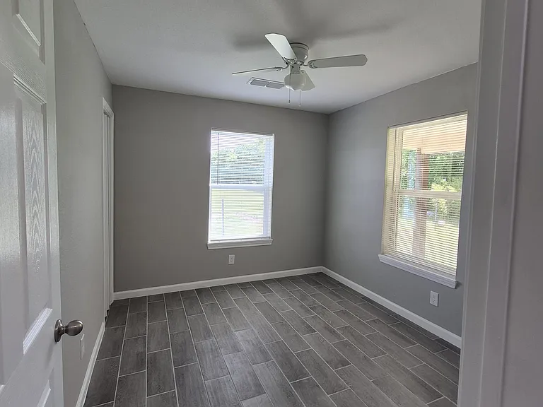 14320 Cashs Mill Rd — Photo 8