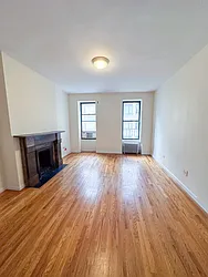 152 East 84th Street