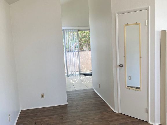 2nd image of 743 Belmont Ave