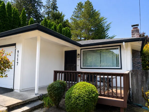 9117 SW 50th Ave, Portland, OR 97219