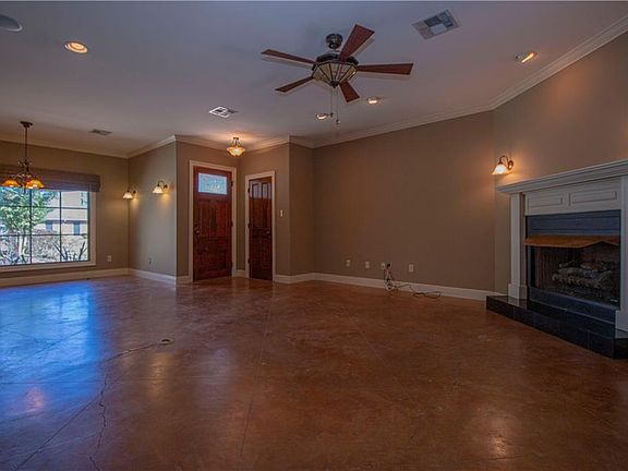 5th image of 6020 Toria Dr