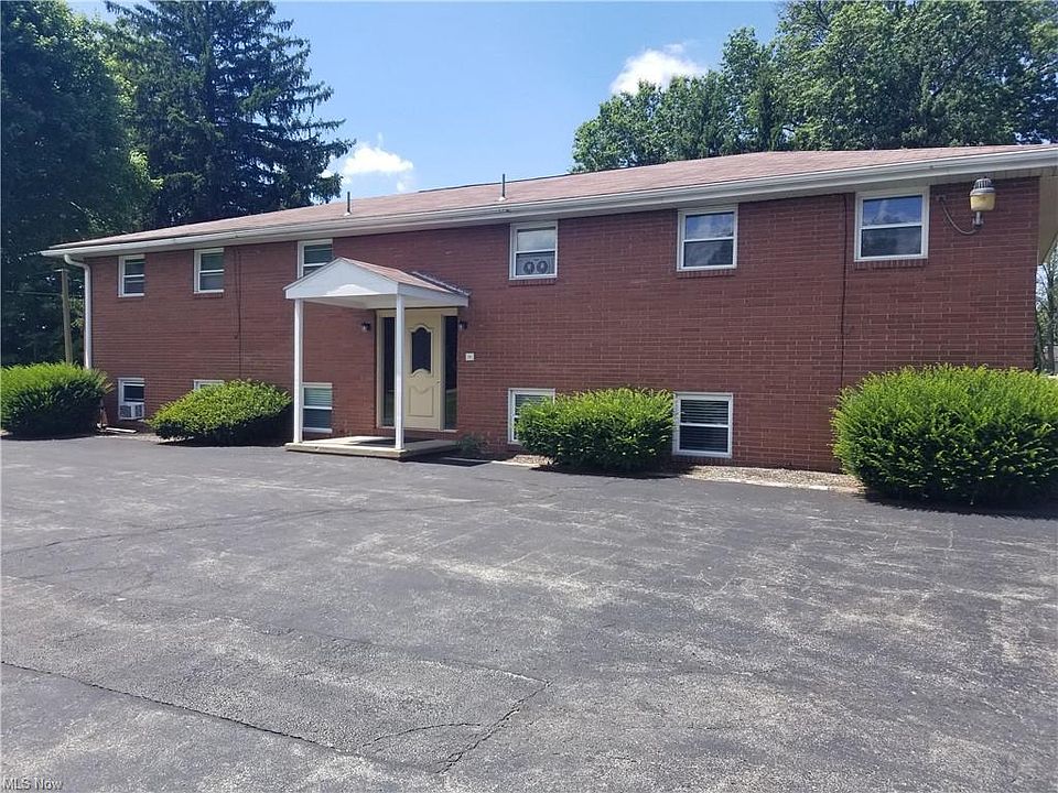 1st image of 352 Meadowbrook Ave #4