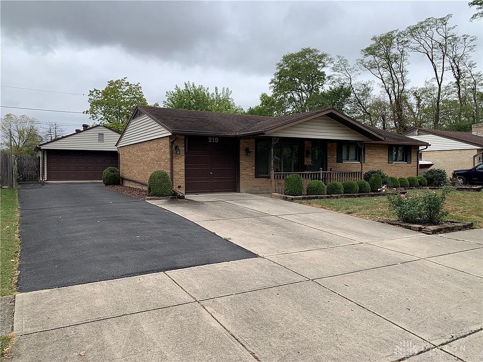 1st image of 215 Mills Pl