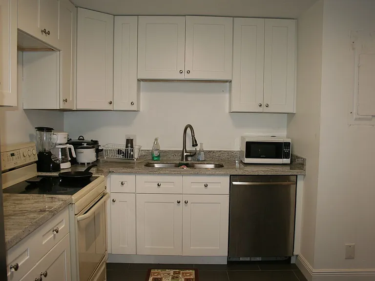 2762 S University Dr #9D — Photo 5