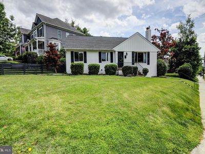 2013 Patrick Henry Dr, Arlington, VA, 22205