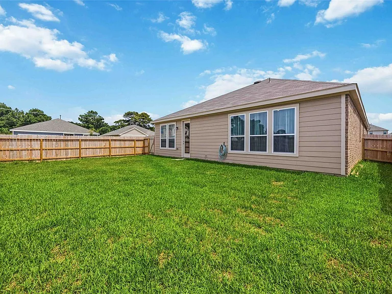 18206 Spruce Cottage Dr — Photo 25