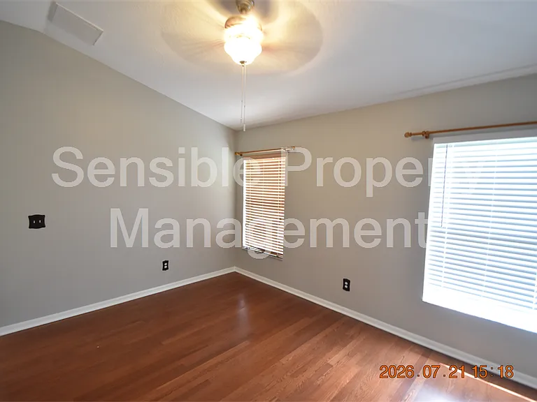 4033 Huntingdale Ct — Photo 30