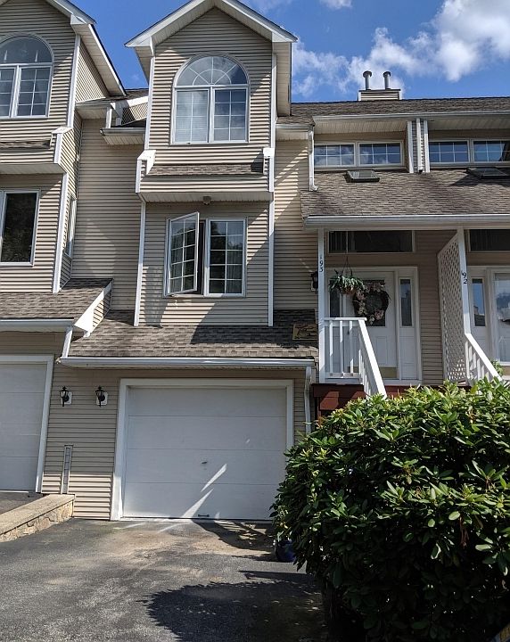 1st image of 193 River Farms Dr