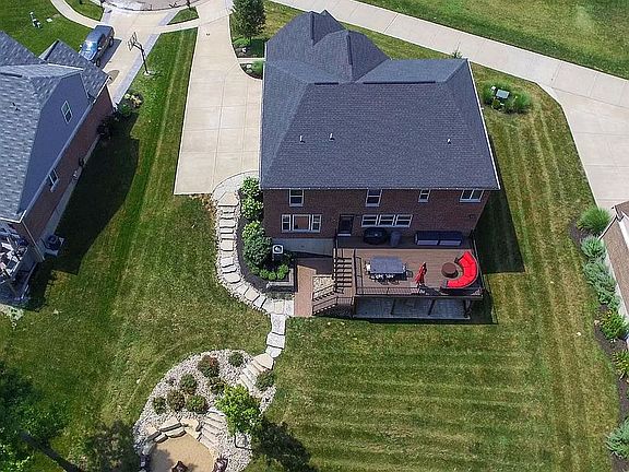2nd image of 7183 Vail Ct