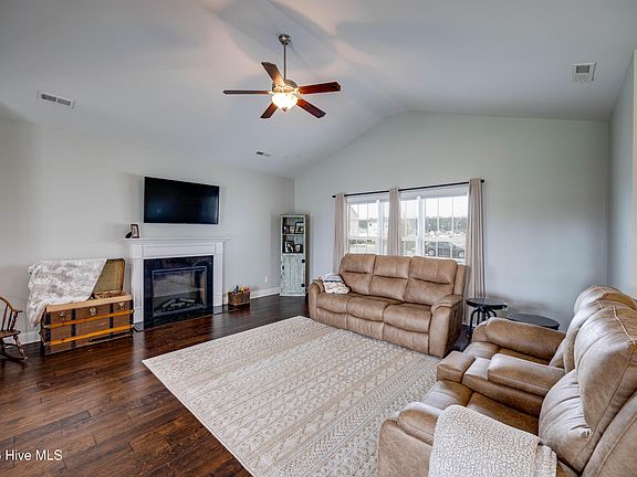 2nd image of 573 Villa Grande Drive
