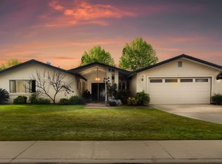10721 Lindalee Ln, Bakersfield, CA 93312