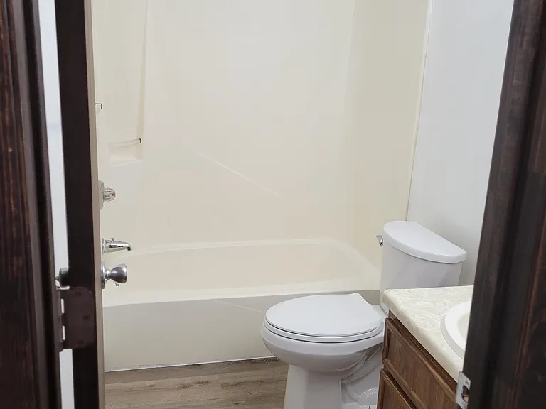 2895 Tanglefoot Ln #5 — Photo 4