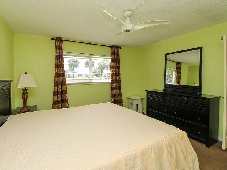 175 Turtle Lake Ct #111 — Photo 25