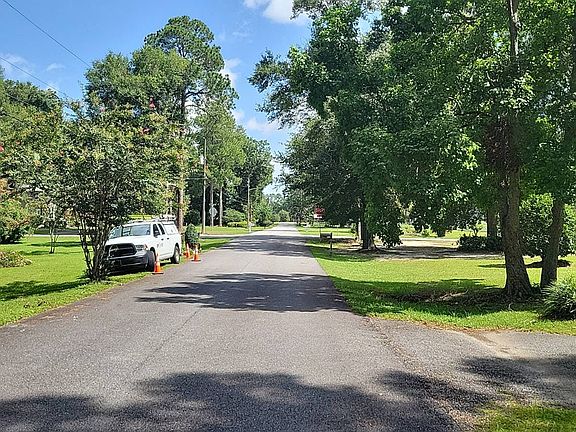 5th image of 1322 Jeffery Ln