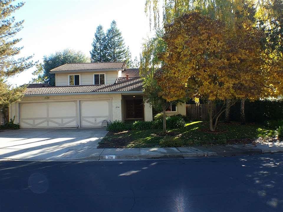 1st image of 2718 Lavender Dr