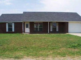 112 Mary Lou St, Shady Pt, OK 74956