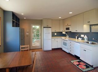 141 Forest Ln, Berkeley, CA 94708