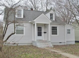 708 Forest View Dr, Richmond, VA 23225